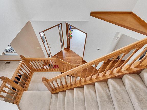 5th image of 6100 Round Tower Ln