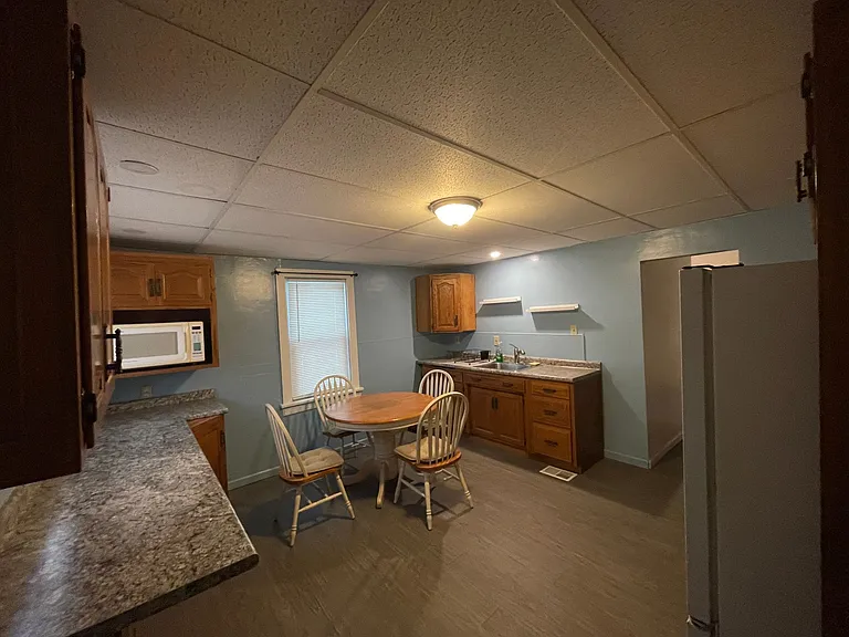 126 Railroad St #128 — Photo 9