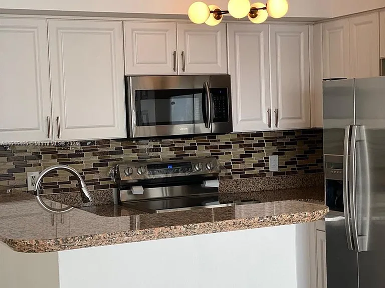 1155 Brickell Bay Dr #3008 — Photo 8