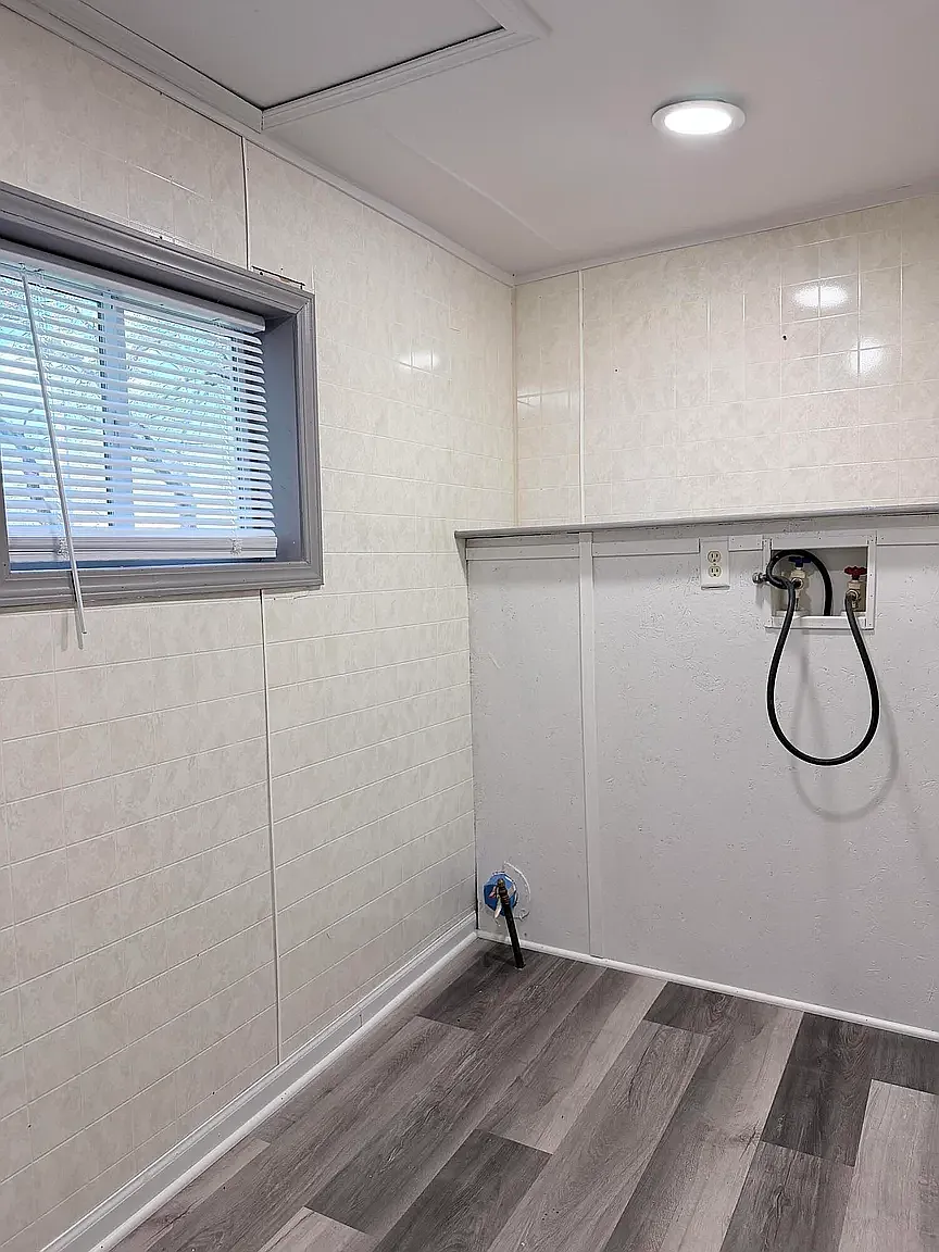 2 bed, 1013 sqft, $1,600 — Photo 4