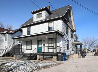 20 W 10th Ave, Oshkosh, WI 54902