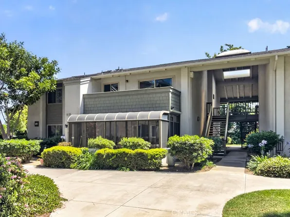 8633 Portola Ct Unit 18F, Huntington Beach, CA 92646