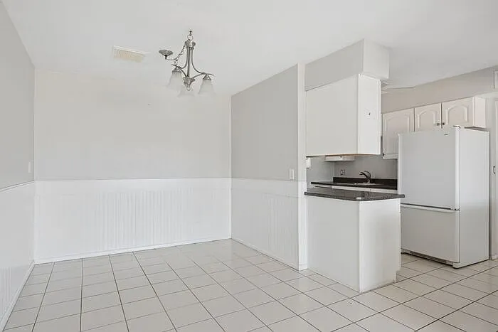 5458 E Boston St — Photo 10
