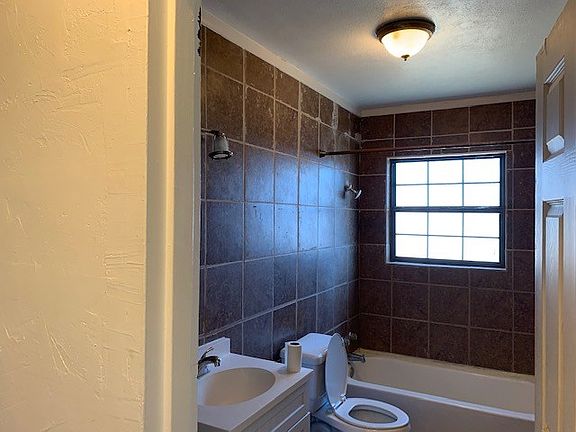 5th image of 1504 S Gail Ave