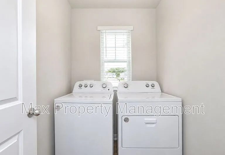 4173 Easton St — Photo 14