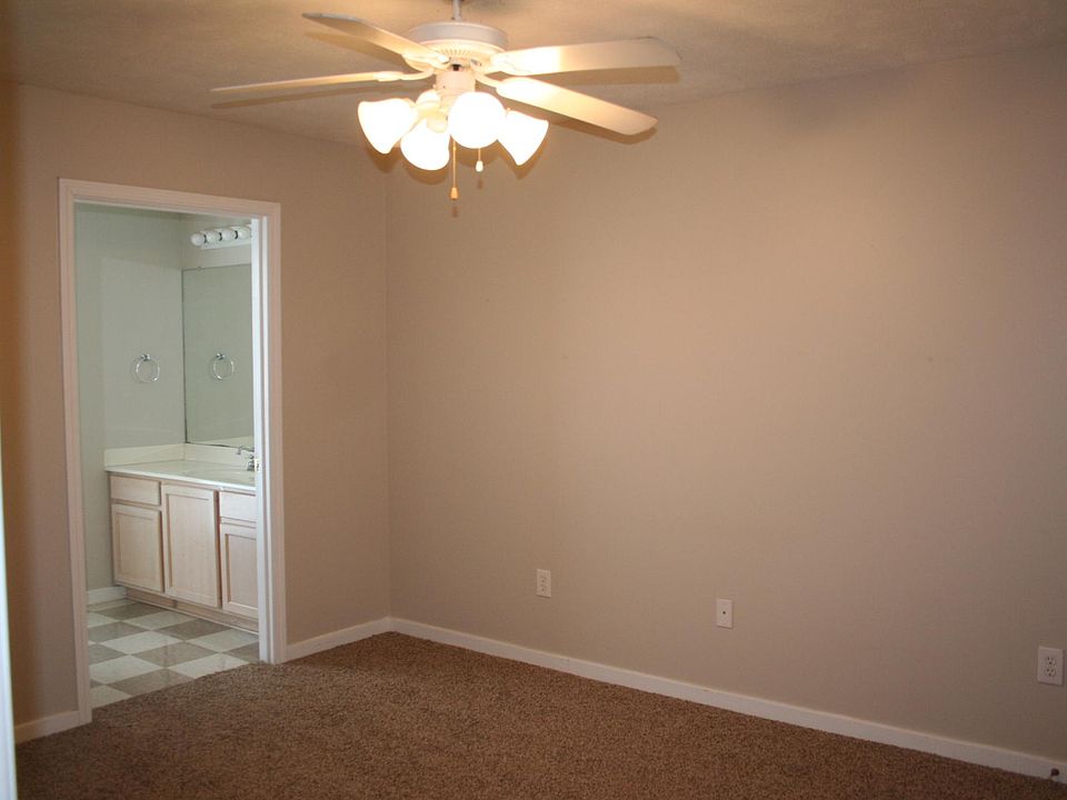 1st image of 1257 Louisville St APT 40