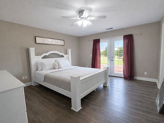 5th image of 5690 Drusilla Ln