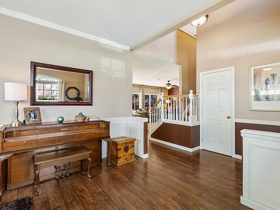 5th image of 9828 173rd Street Ct E