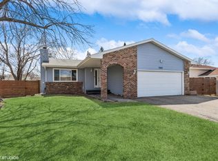 7401 76th Ave N, Brooklyn Park, MN 55428