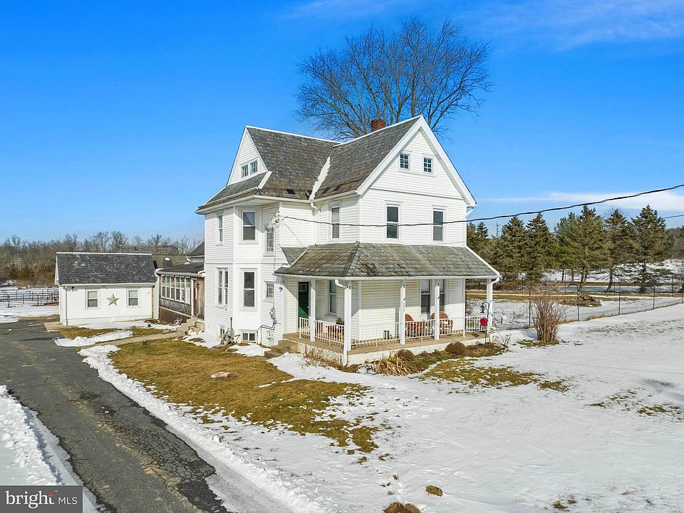 629 Apple Rd, Quakertown, PA 18951 Zillow