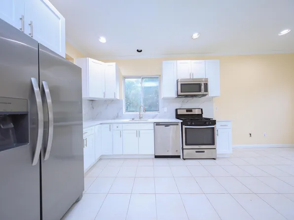 4 Marisa Court image 8 of 30