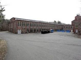 30 Mill St, Rochdale, MA 01542