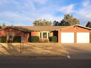 1202 Garland St, Plainview, TX 79072