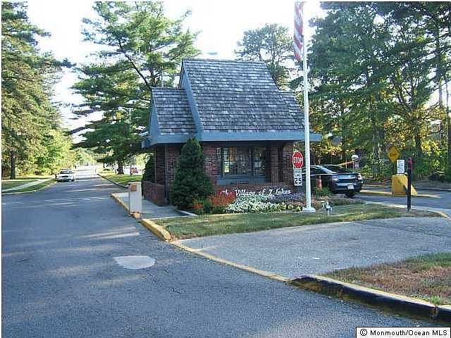 1st image of 353 Dorchester Drive #B