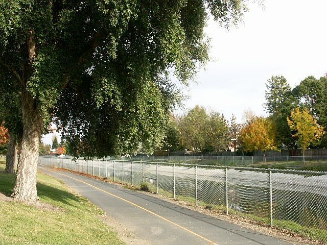 Bike path nearby