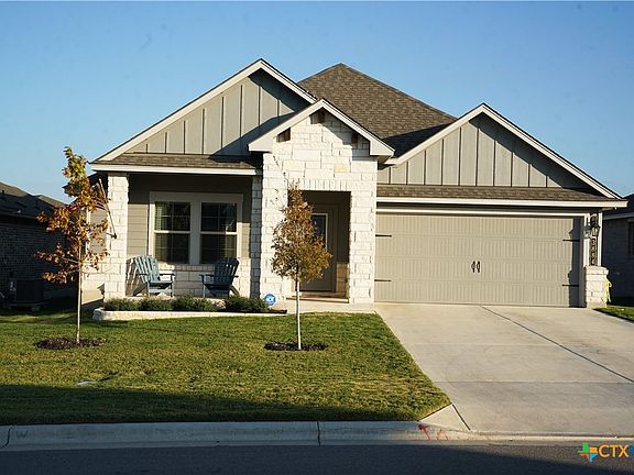 2nd image of 3884 Lorenzen Ct