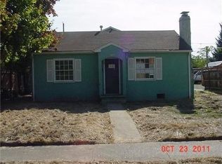 525 Palm St, Medford, OR