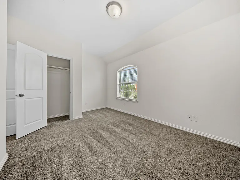 2245 Caniesto St — Photo 24