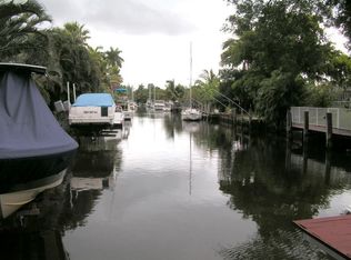 520 SW 18th Ave, Fort Lauderdale, FL 33312