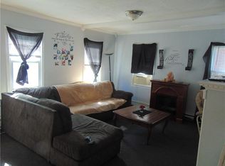 33 Vicksburg St, Providence, RI 02904