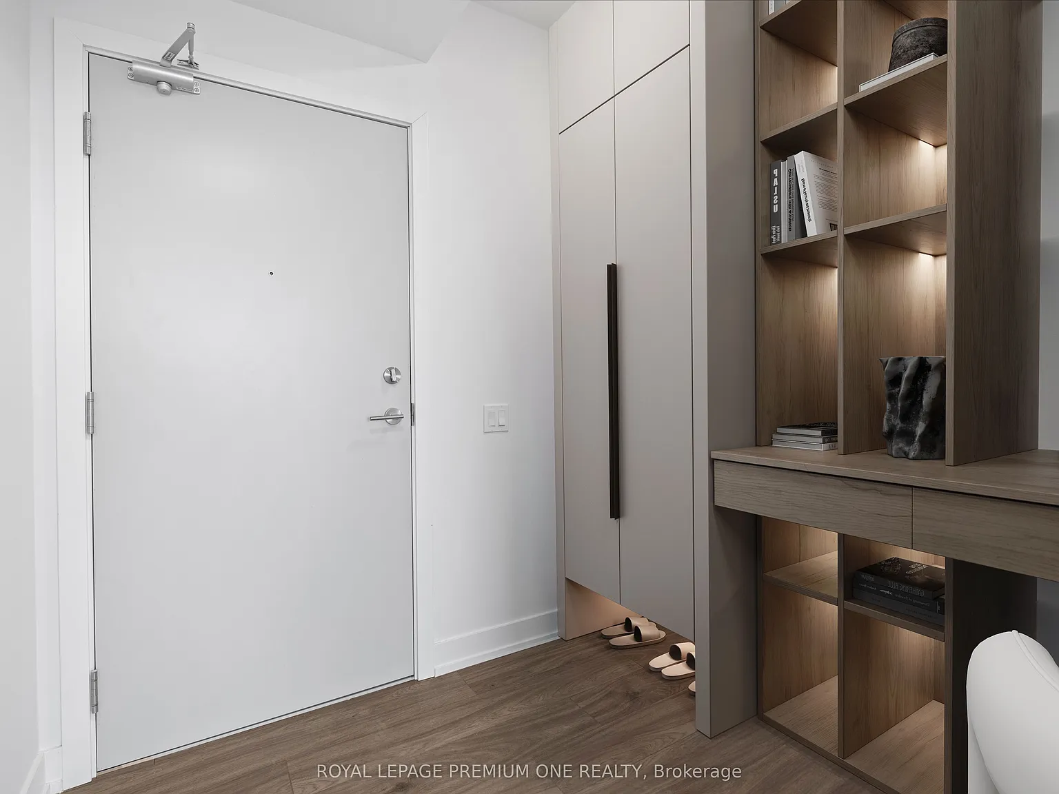 1 bed, $2,050 — Photo 2