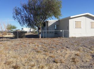 4750 E Powell Lake Rd, Topock, AZ 86436