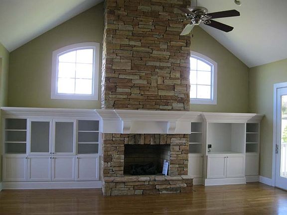3rd image of 15381 High Meadow Trail