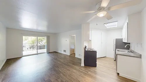 1821 Lincoln Ave #312 Photo 1