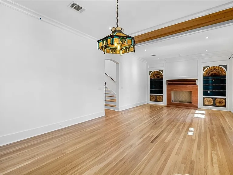 702 W Gibson St — Photo 6