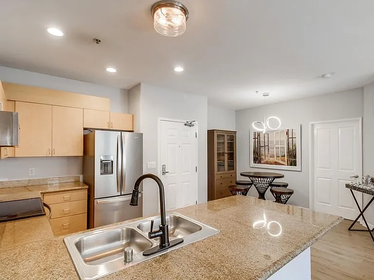 1501 Front St #533 — Photo 7