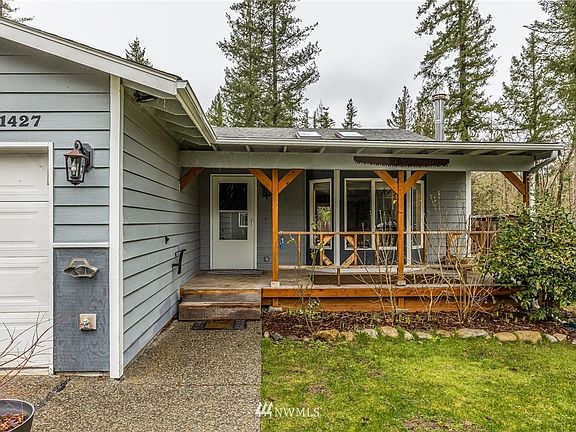 Welcome . . . Covered Front Porch Greets your Guests.