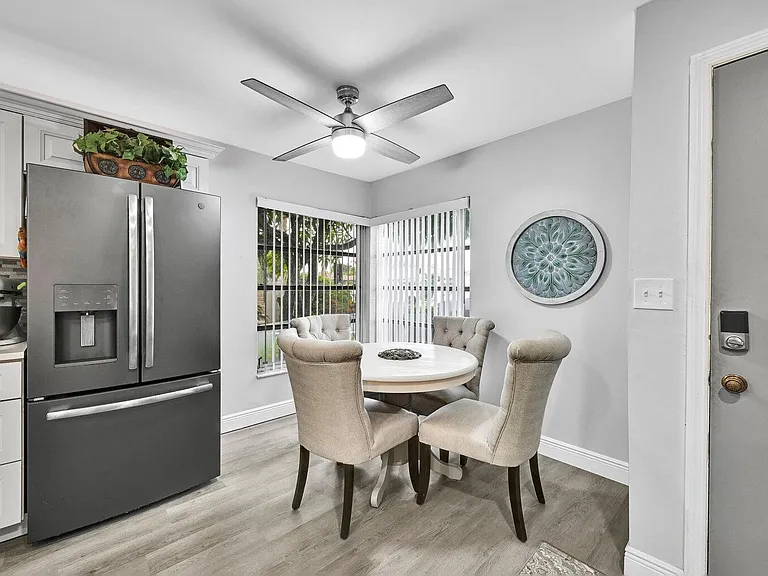 5759 Phoenix Palm Ct #C — Photo 8