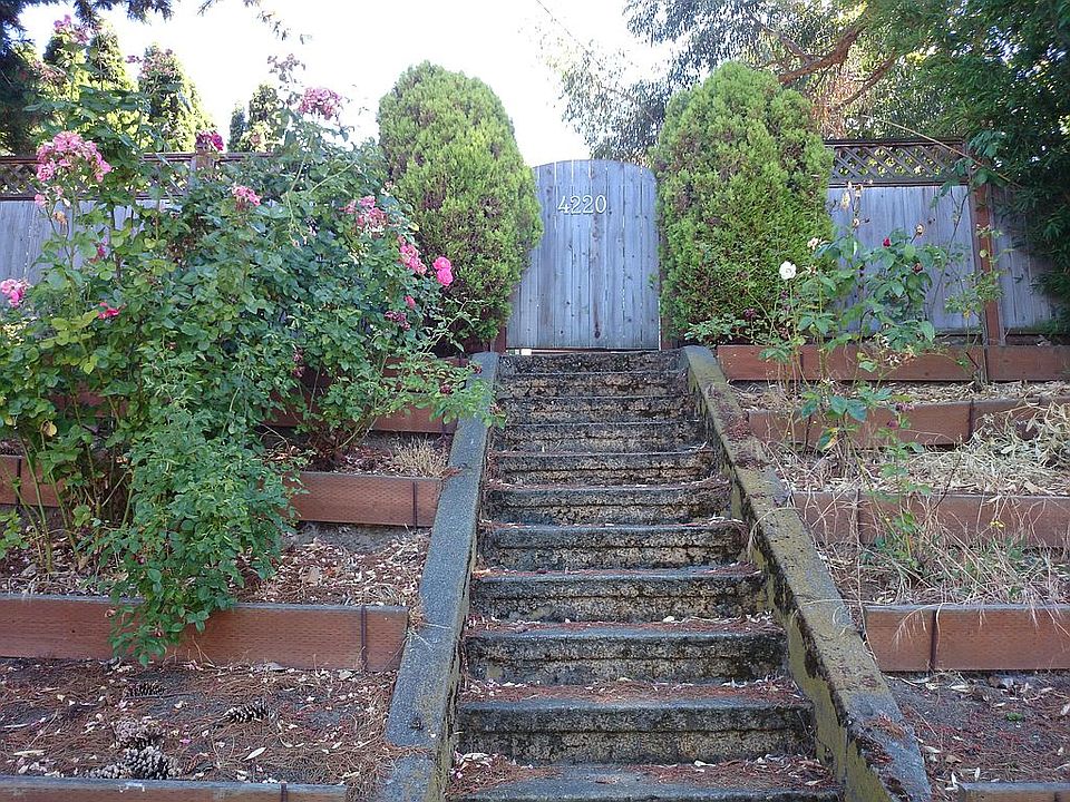2nd image of 4220 3rd Ave NW