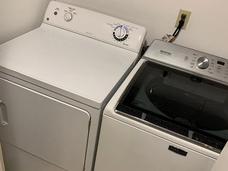 2550 Harvest Dr — Photo 4