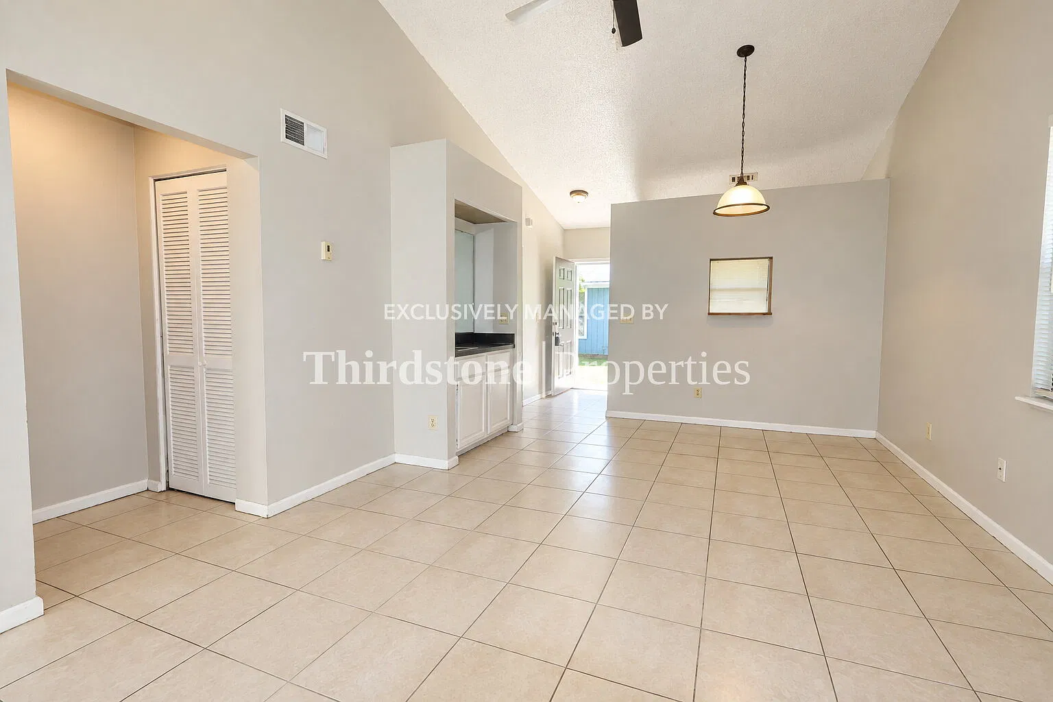 5128 Indian Lakes Ct, #4, Jacksonville, FL 32210 — Photo 3