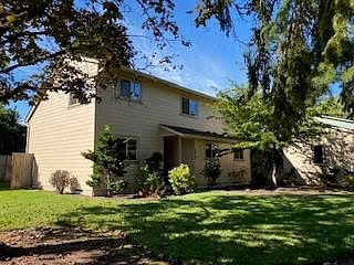 1st image of 1875 NW Grant Cir