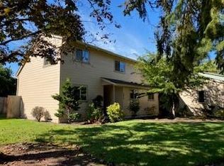 1875 NW Grant Cir, Corvallis, OR