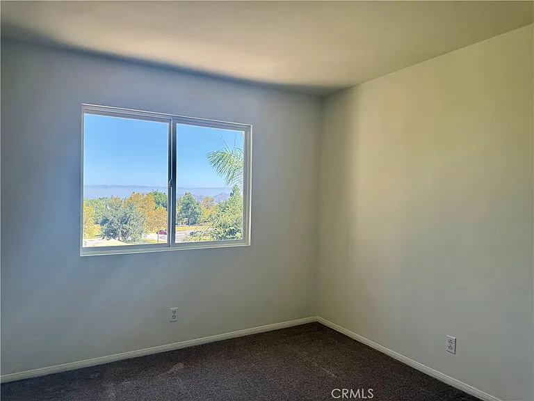 309 Lydia Ln — Photo 20