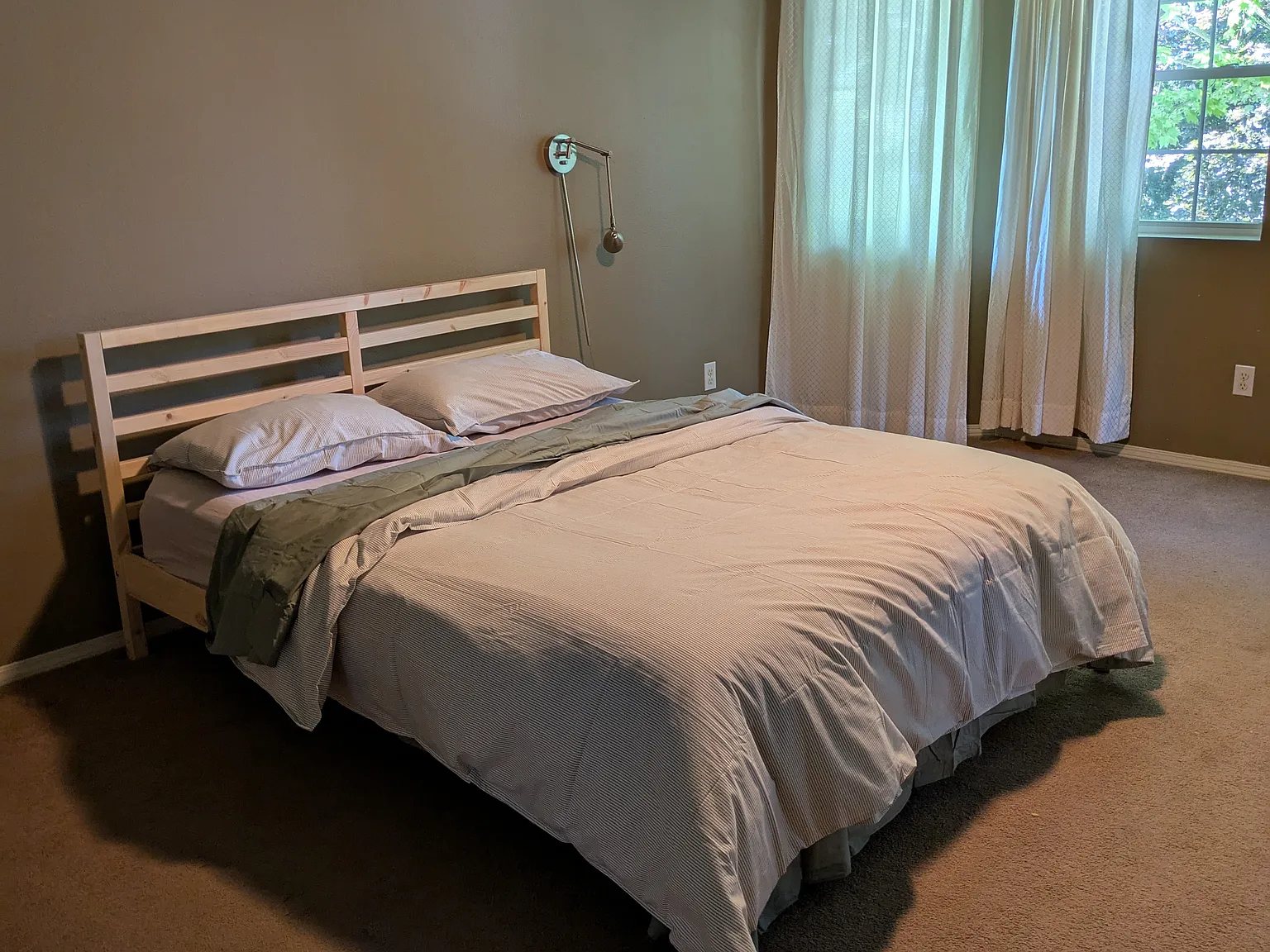 3 bed, 2.5 bath, 1706 sqft, $2,650 — Photo 4