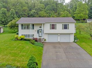 101 Memorial Dr, Perryopolis, PA 15473