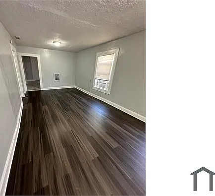 2115 Woodside St — Photo 18
