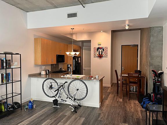 4th image of 1050 Island Ave Unit 319