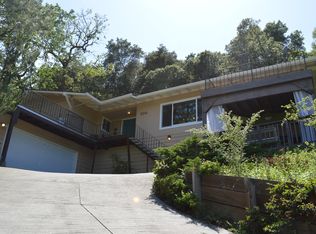 100 Underhill Rd, Orinda, CA 94563