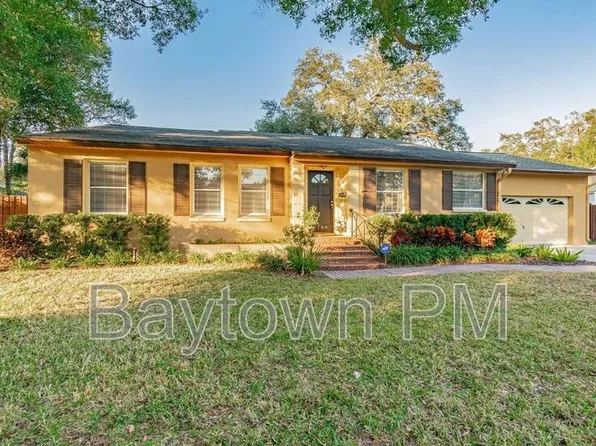 3705 W Barcelona St, Tampa, FL 33629