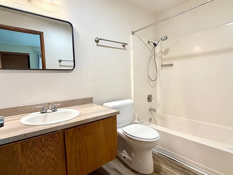 4461-4463 SW Garden Home Rd — Photo 13