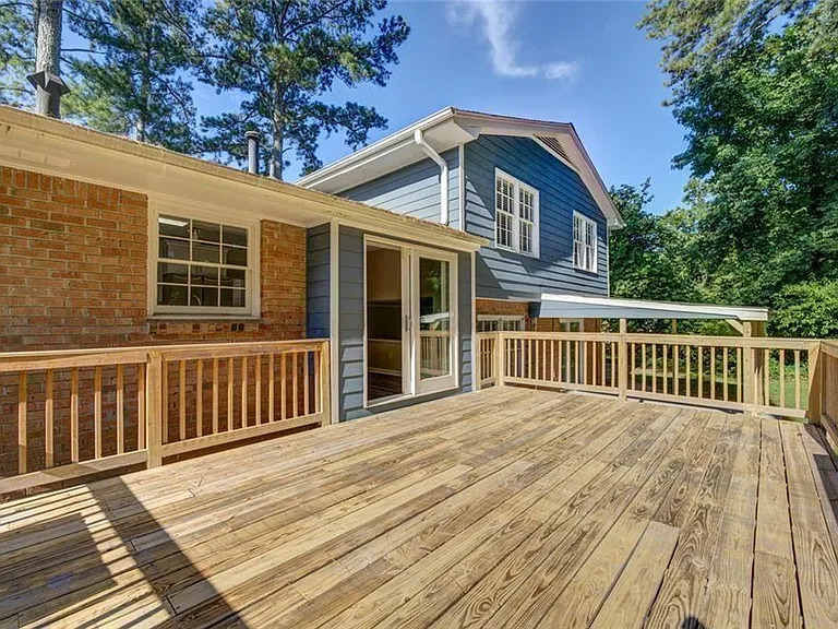 4566 Mountain Creek Dr NE — Photo 16