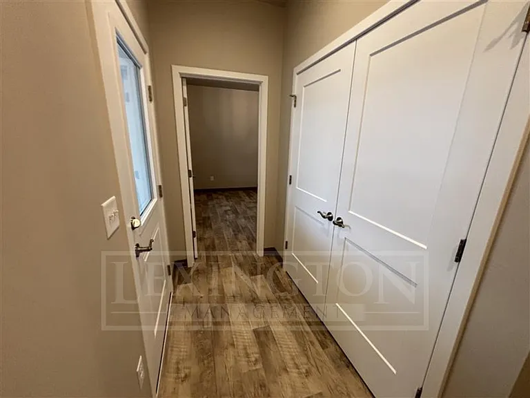 1129 Northwood Dr — Photo 17
