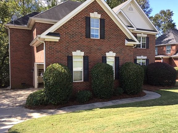 3rd image of 514 Farmington Cir