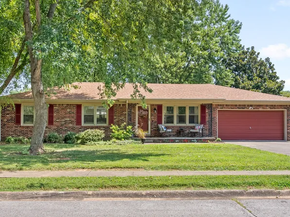 412 Tremont Dr, Hopkinsville, KY 42240