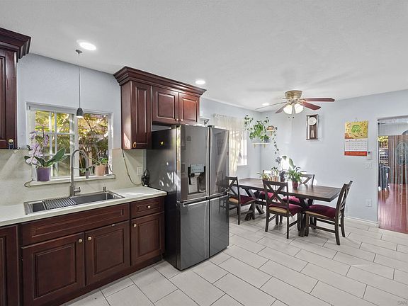 3rd image of 4129 45th St